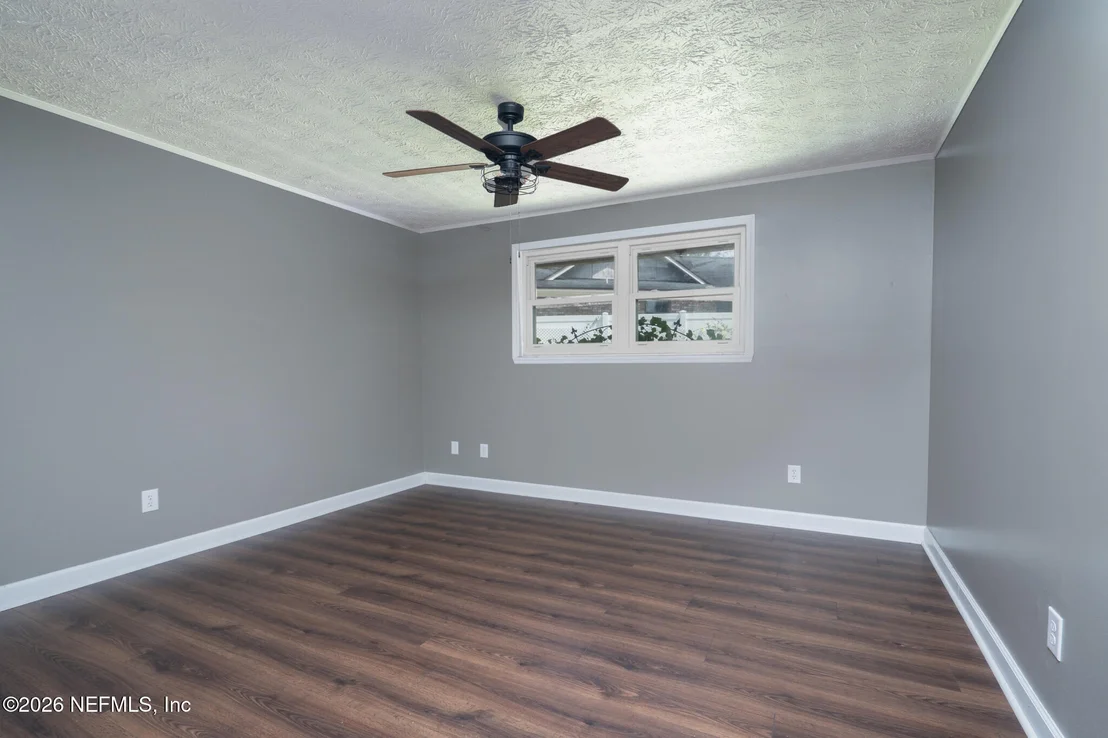 Photo of 377 FOXRIDGE Road