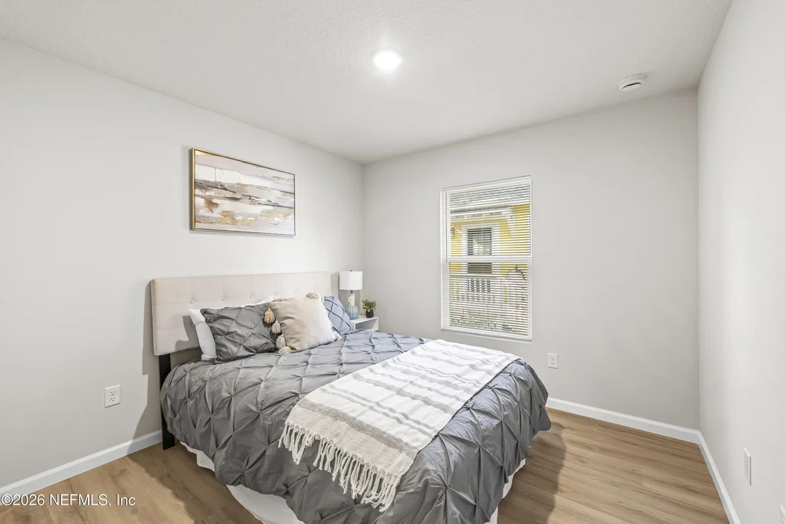 Photo of 8852 DORIS Lane