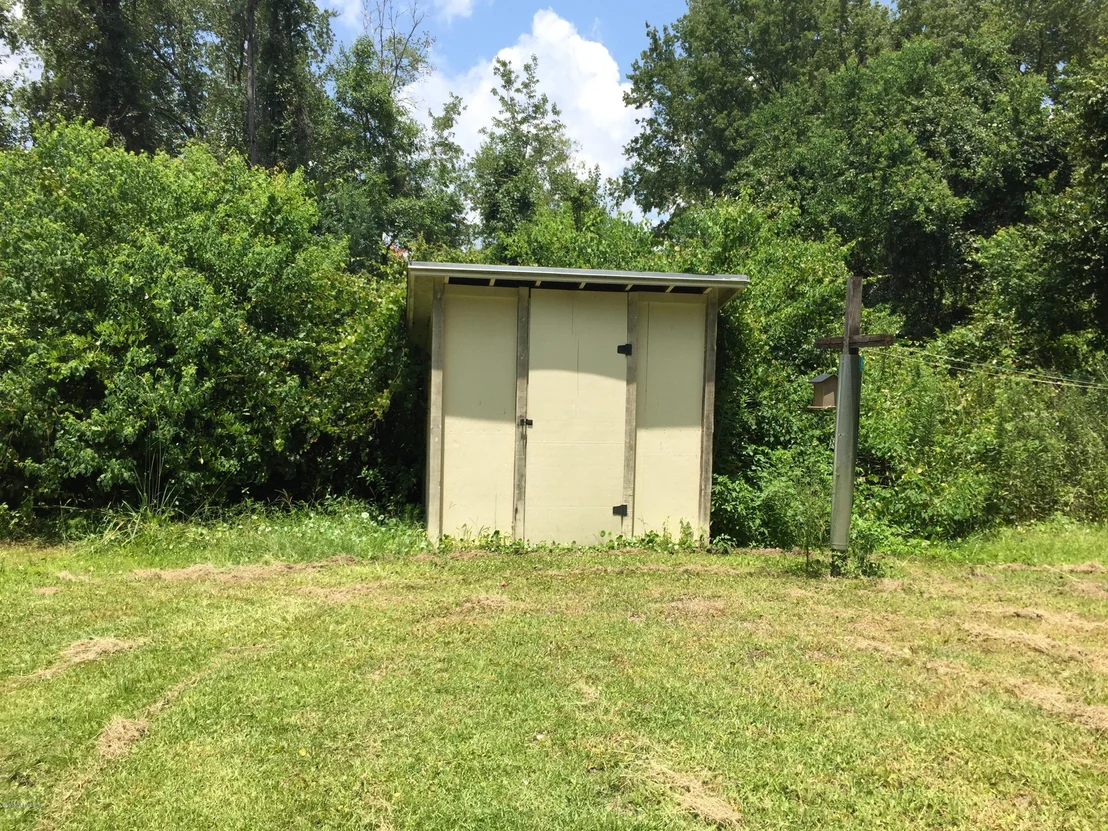 Photo of 911 COLE Road