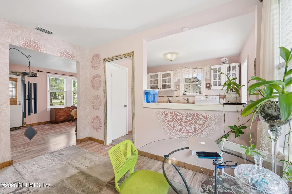 Photo of 2522 SOUTHSIDE Boulevard