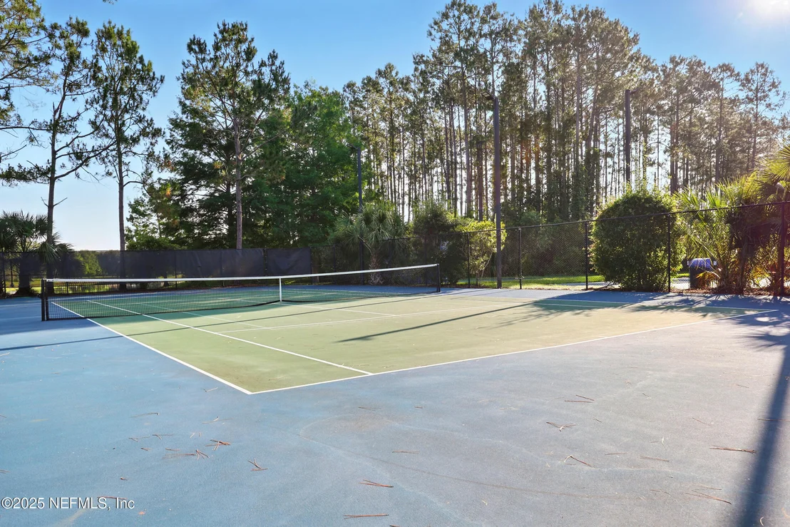 Photo of 372 JOHNS CREEK Parkway