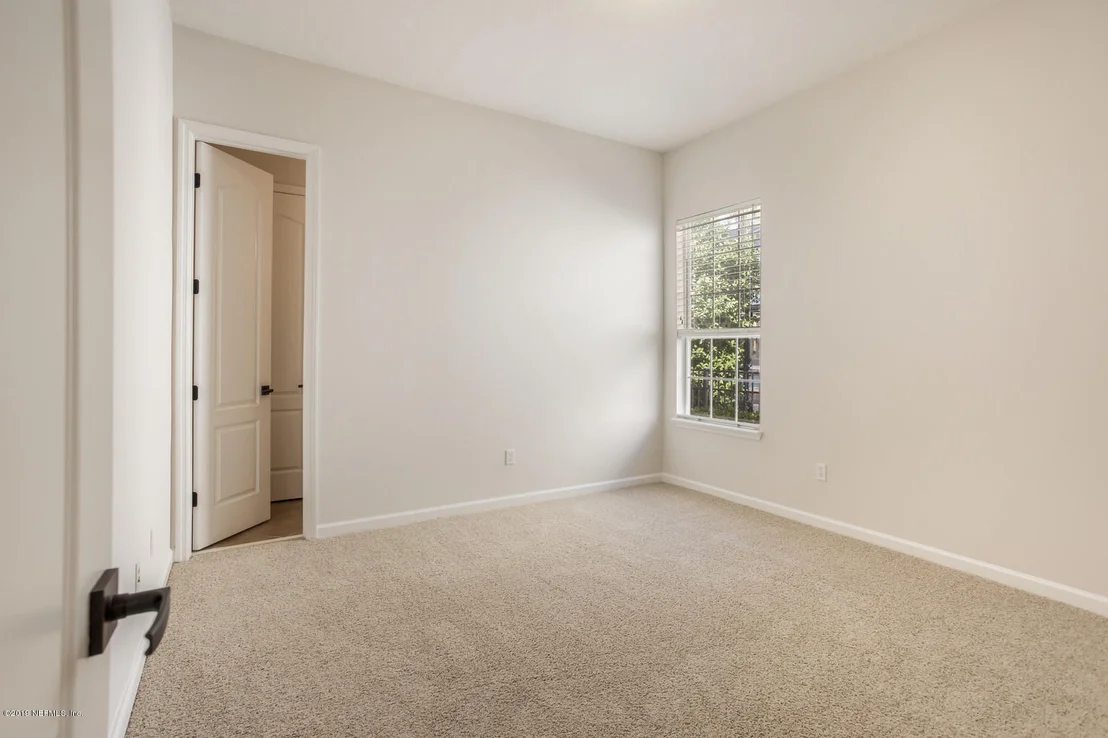 Photo of 147 LA MESA Drive