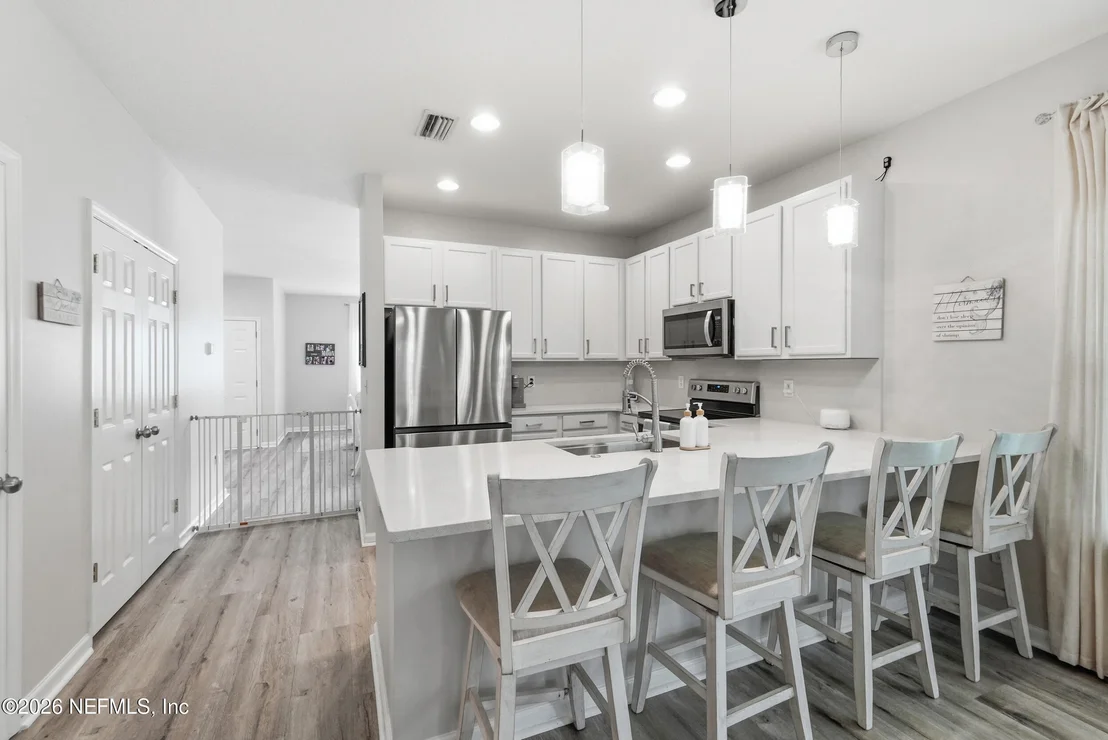 Photo of 1334 IVYHEDGE Avenue