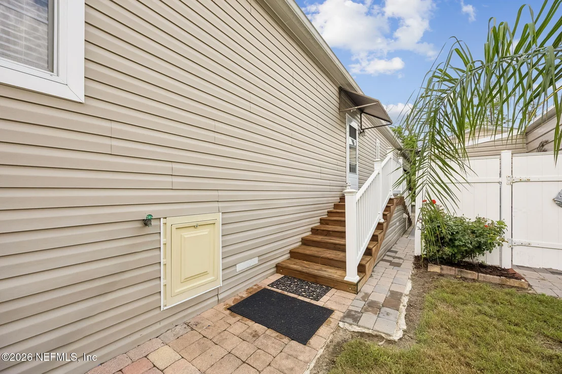 Photo of 329 PARADISE Circle