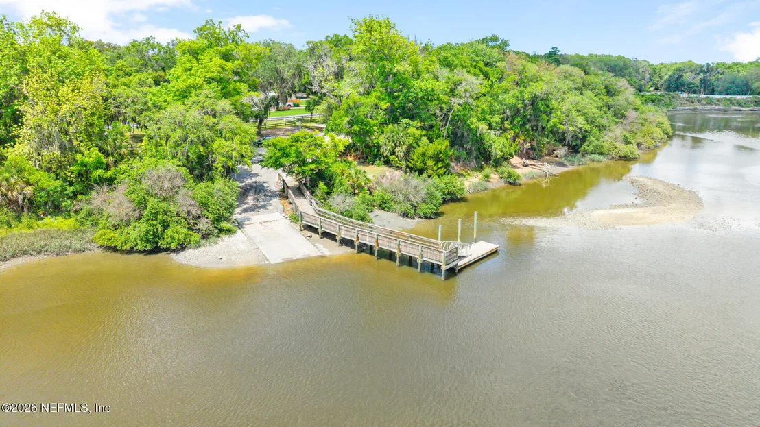 Photo of 111 SWALLOW Road