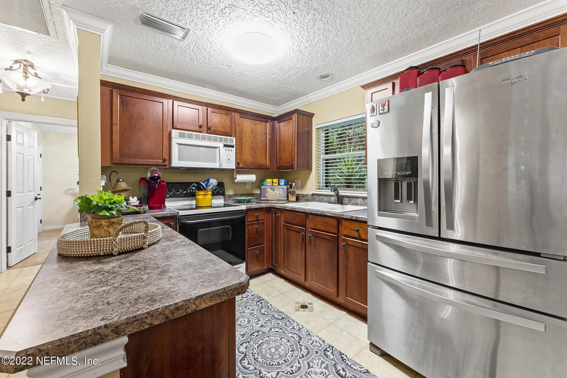 Photo of 8289 COLEE COVE Road