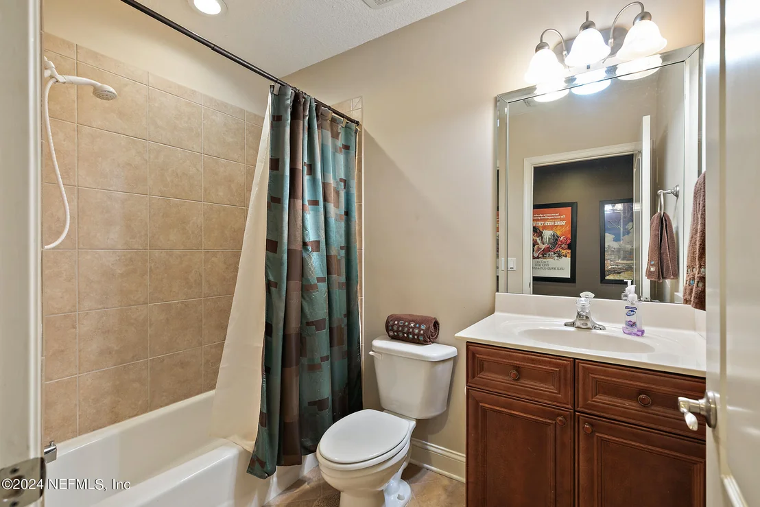 Photo of 329 SUMMERSET Drive