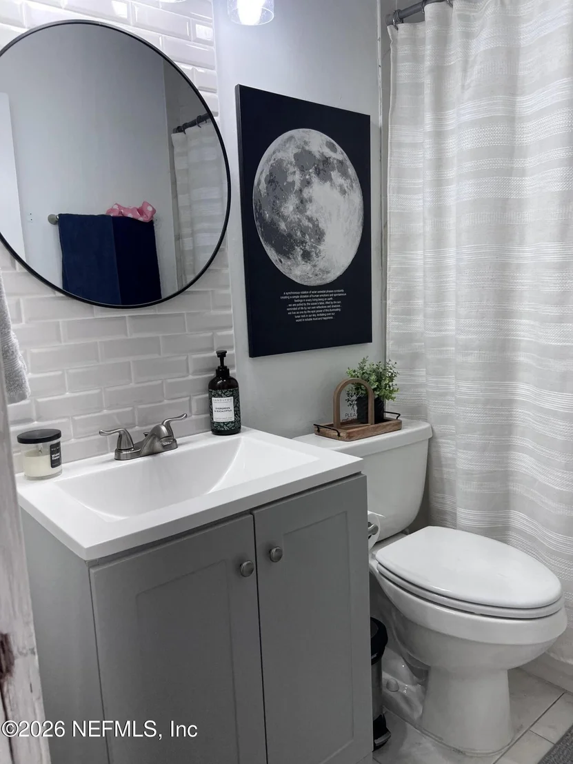 Photo of 240 WOODSIDE Drive