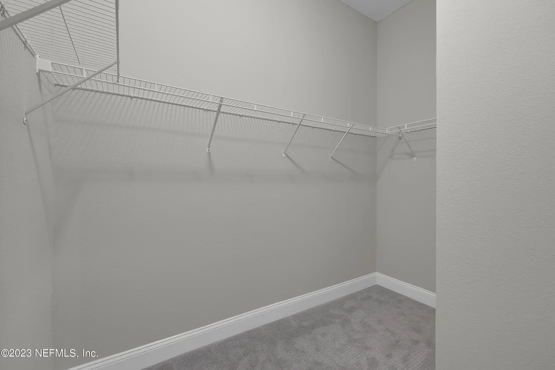 Photo of 162 LOMOND Court