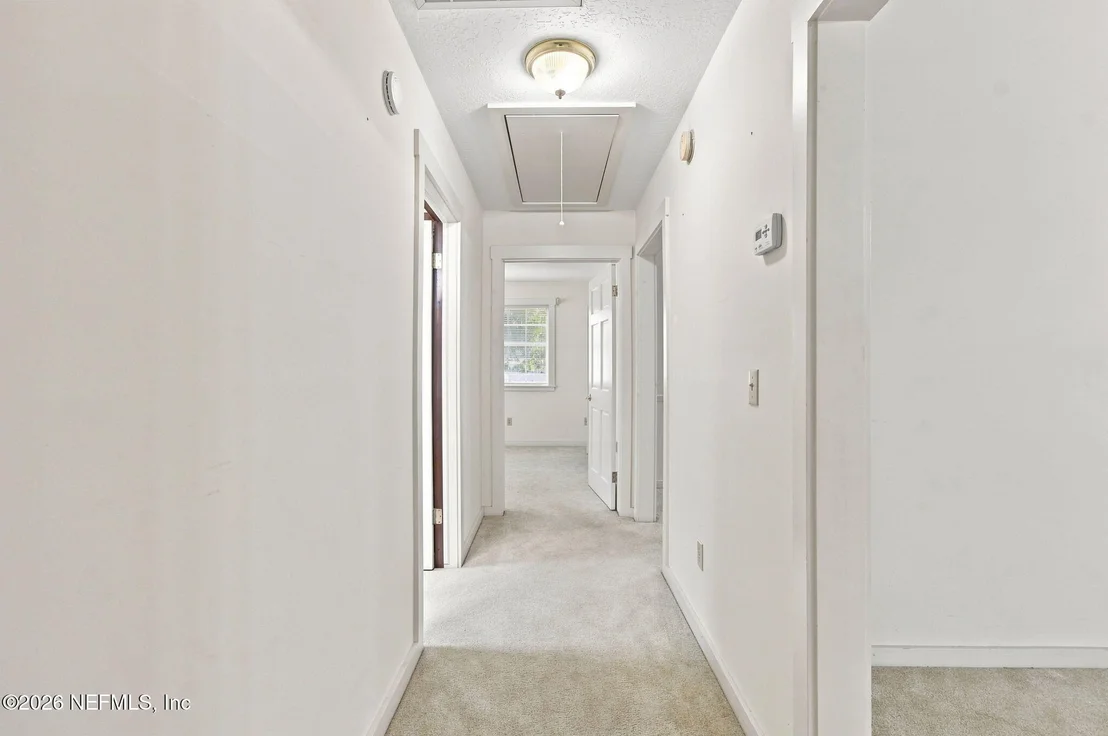 Photo of 1478 GATELY Road