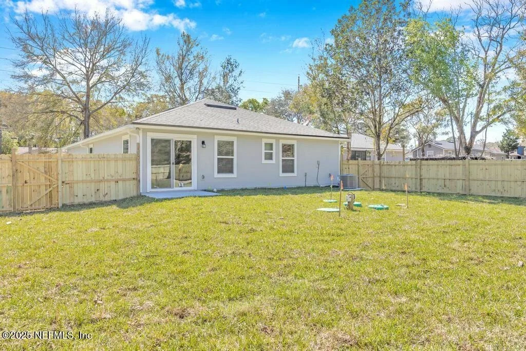 Photo of 9961 BRADLEY Road