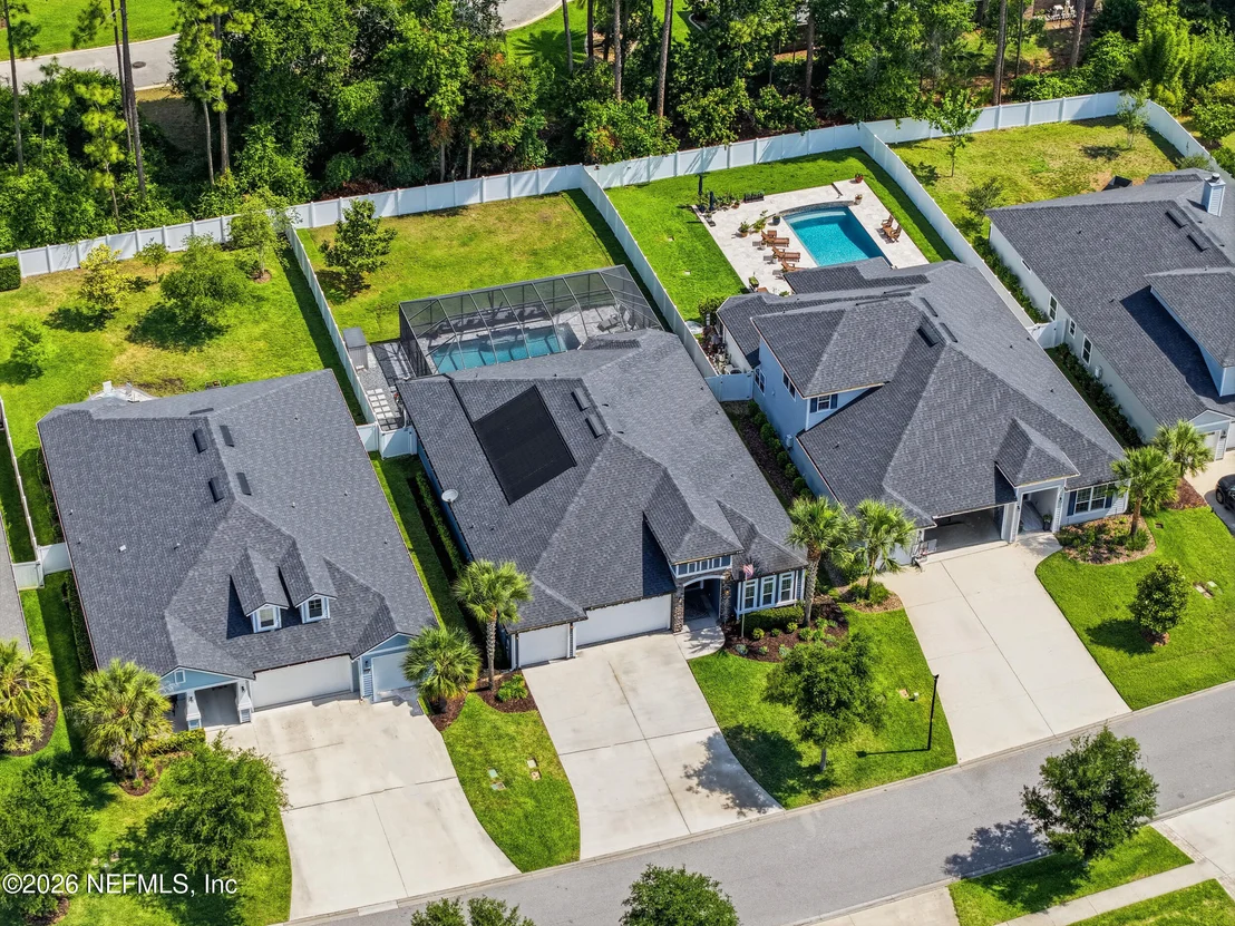 Photo of 933 BENT CREEK Drive
