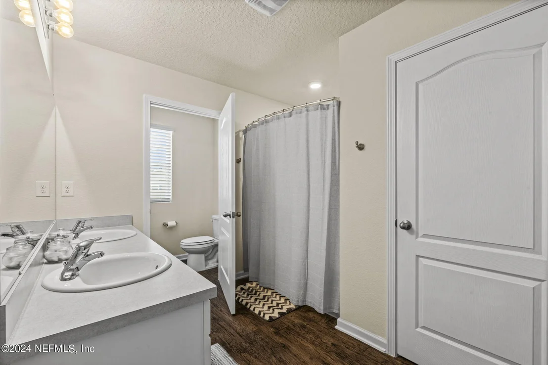 Photo of 70179 ROSEAPPLE Court