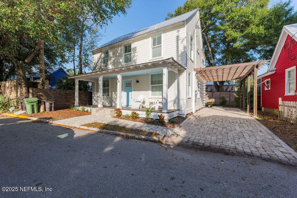 Photo of 88 LINCOLN Street