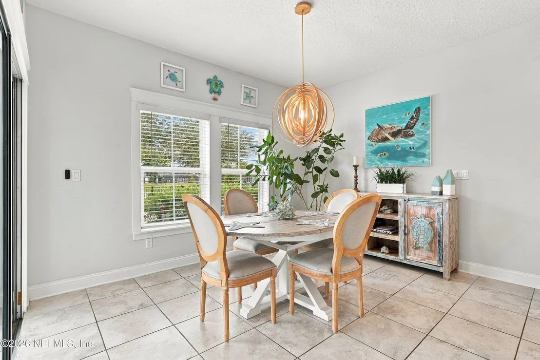 Photo of 324 FERNDALE Way