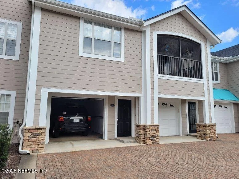 Photo of Unit 211 at 310 RYDER CUP Circle