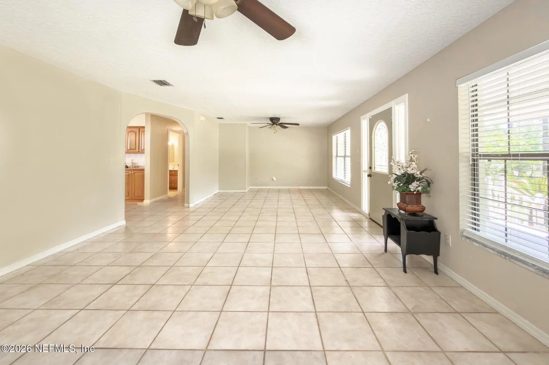 Photo of 542106 LEM TURNER Road