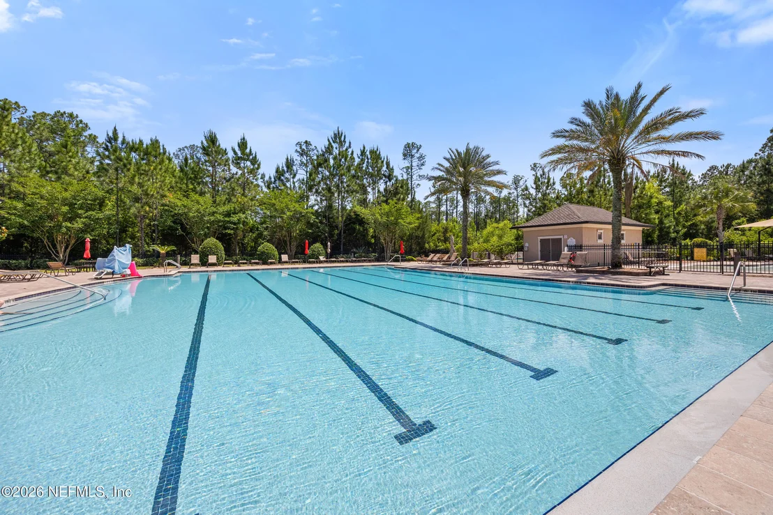 Photo of 70168 ROSEAPPLE Court