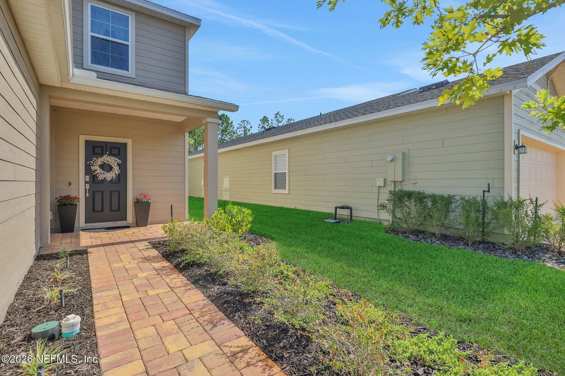 Photo of 56 DISSTON Cove