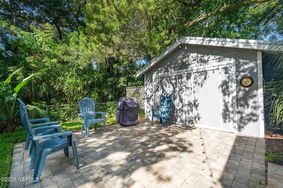 Photo of 123 FERDINAND Avenue