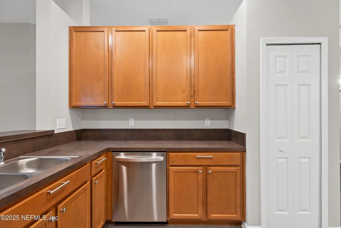 Photo of 96096 OUT CREEK Way