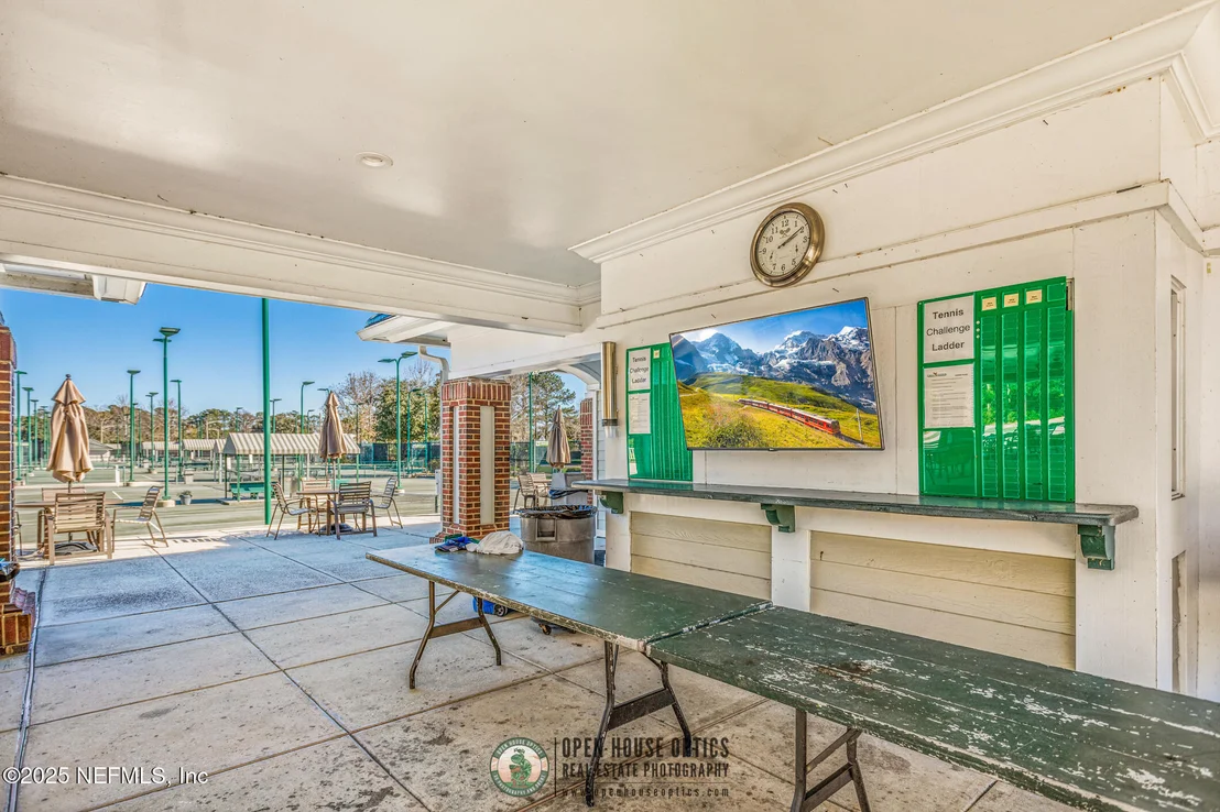 Photo of 2676 COUNTRY SIDE Drive