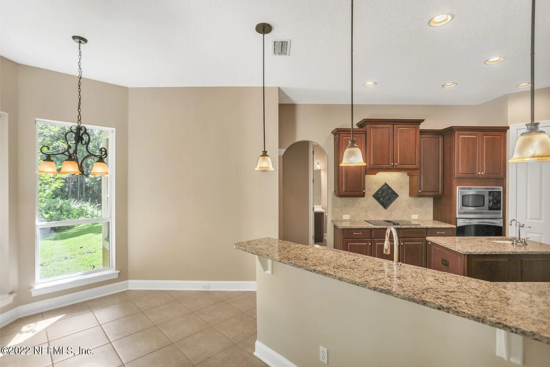 Photo of 275 STONEWELL Drive