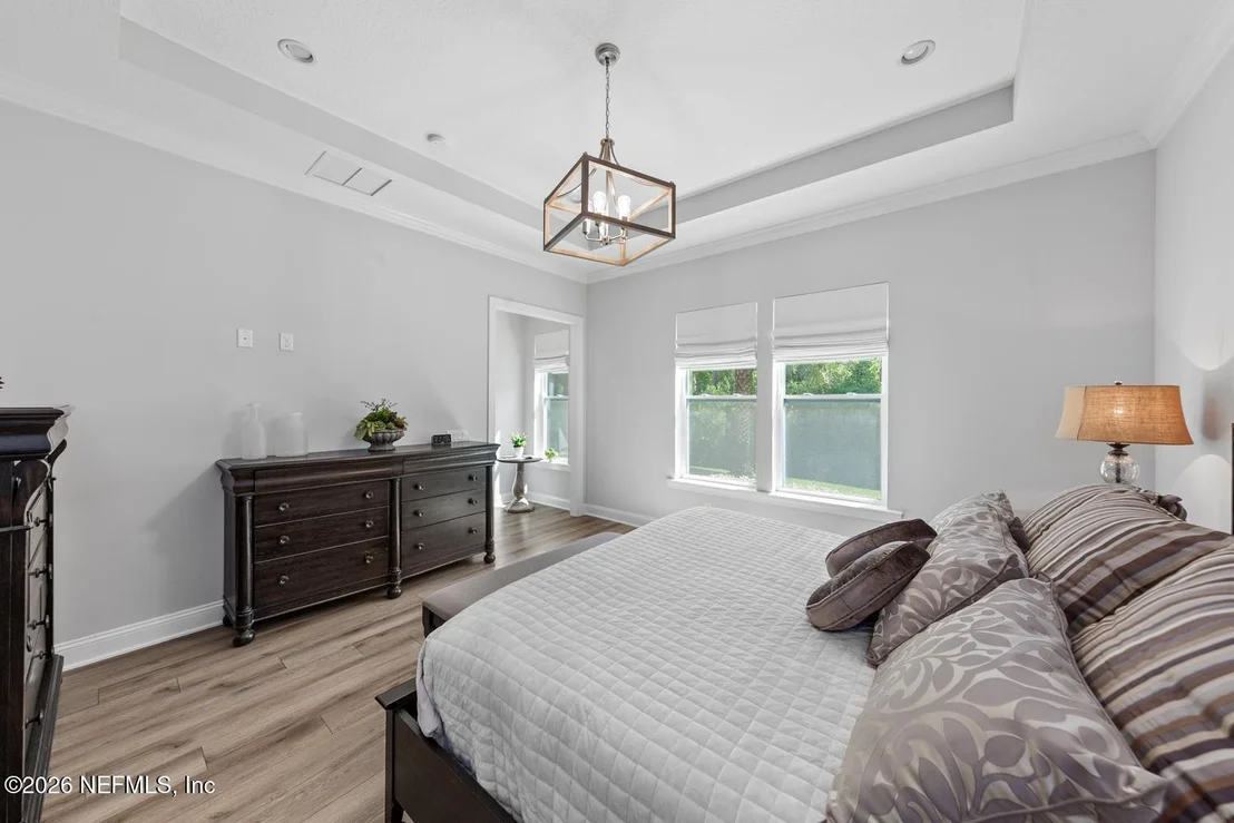 Photo of 566 PARKBLUFF Circle