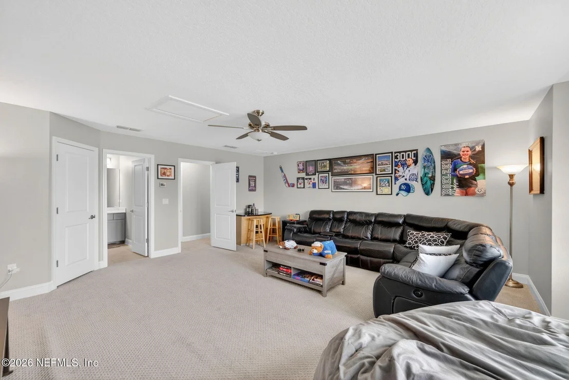 Photo of 604 WILLOW LAKE Drive