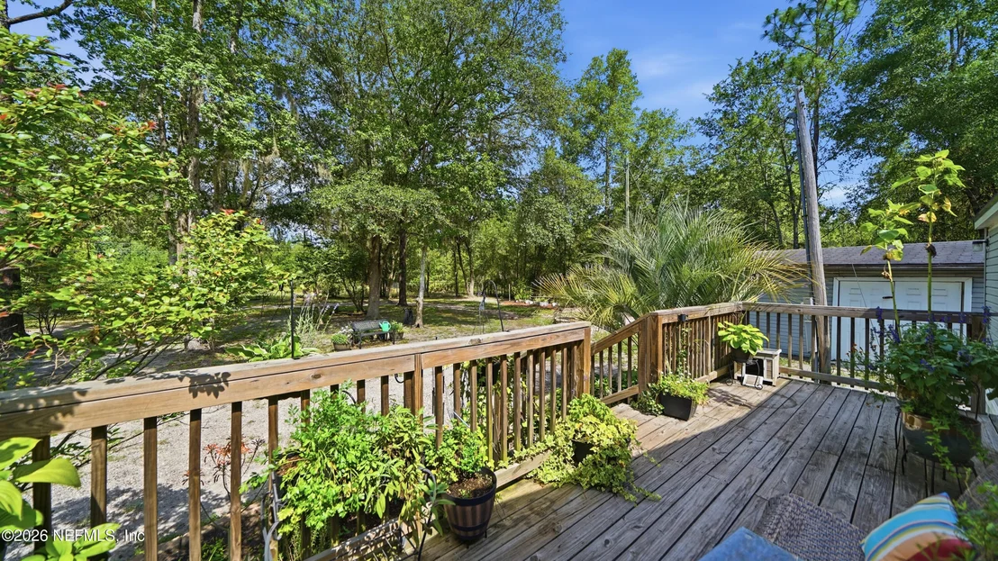 Photo of 953 MCLAUGHLIN Lane