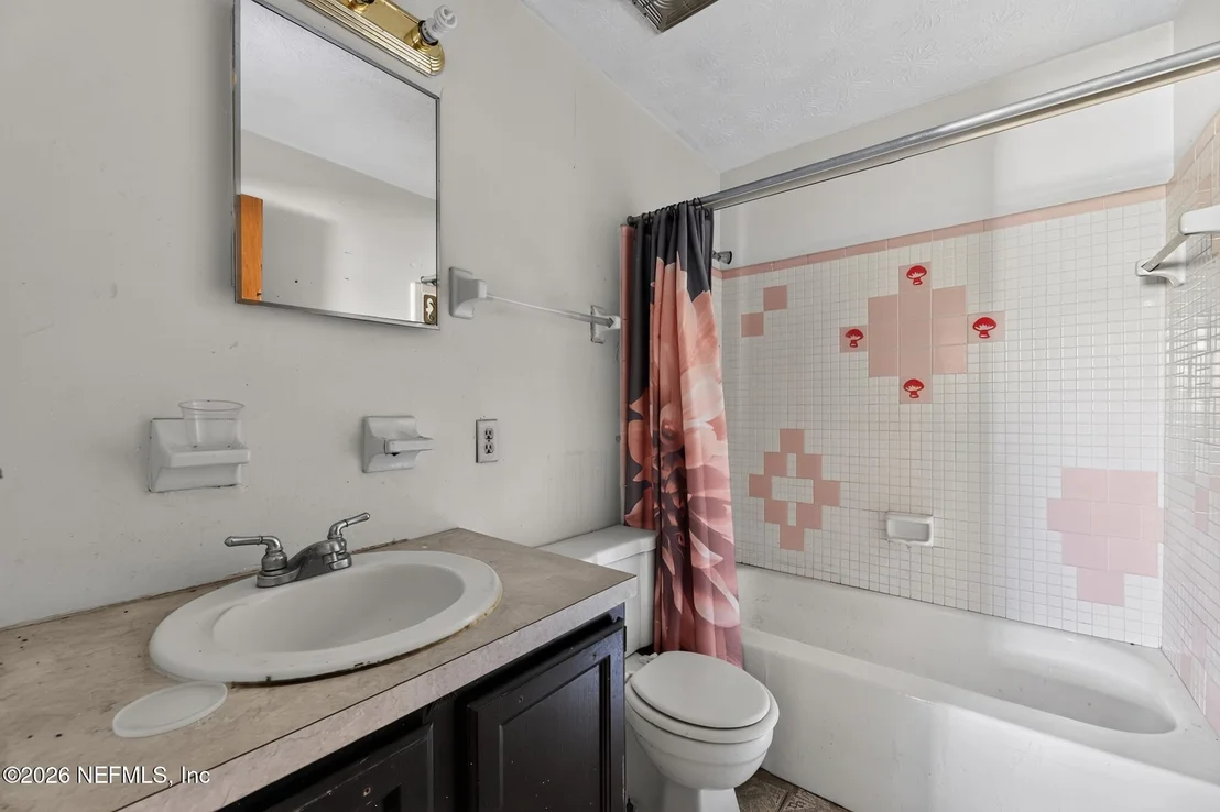 Photo of 4915 CHIVALRY Drive