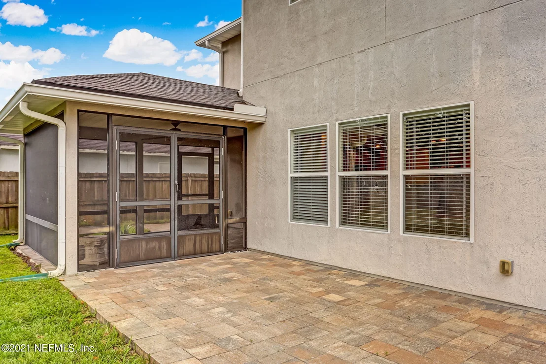 Photo of 1016 DUNSTABLE Lane