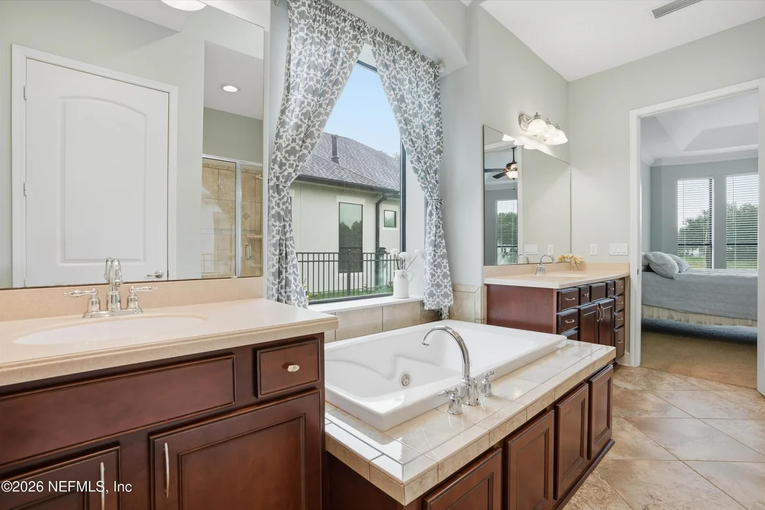 Photo of 218 N SAXXON Road