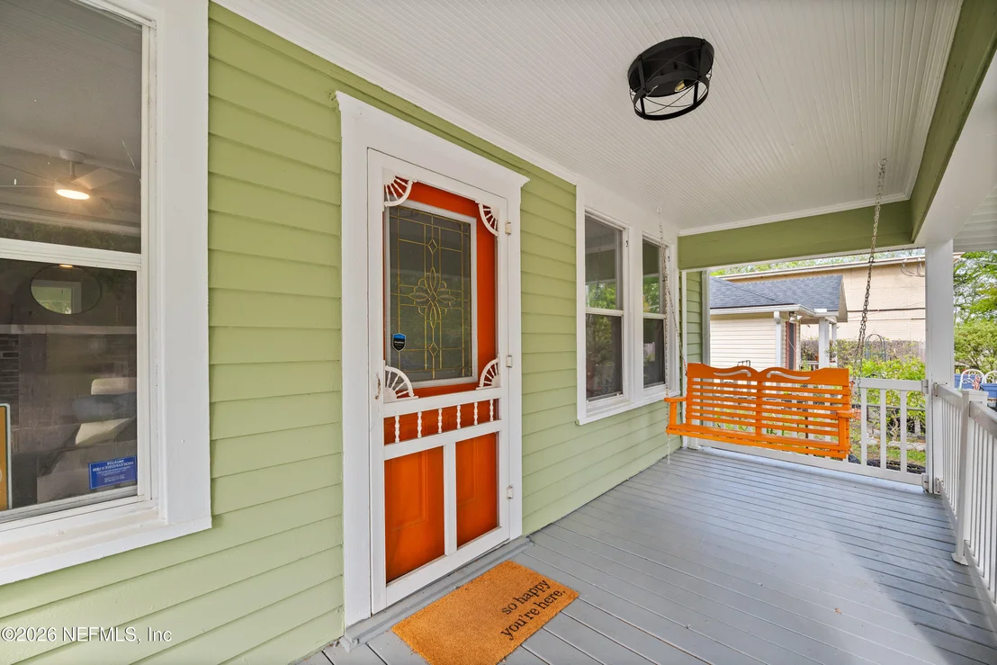 Photo of 560 COMET Street