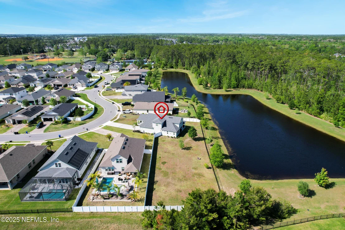 Photo of 695 SANDSTONE Drive