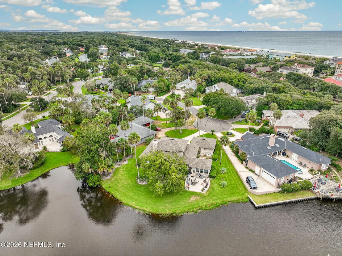 Photo of 2206 LAUGHING GULL Circle