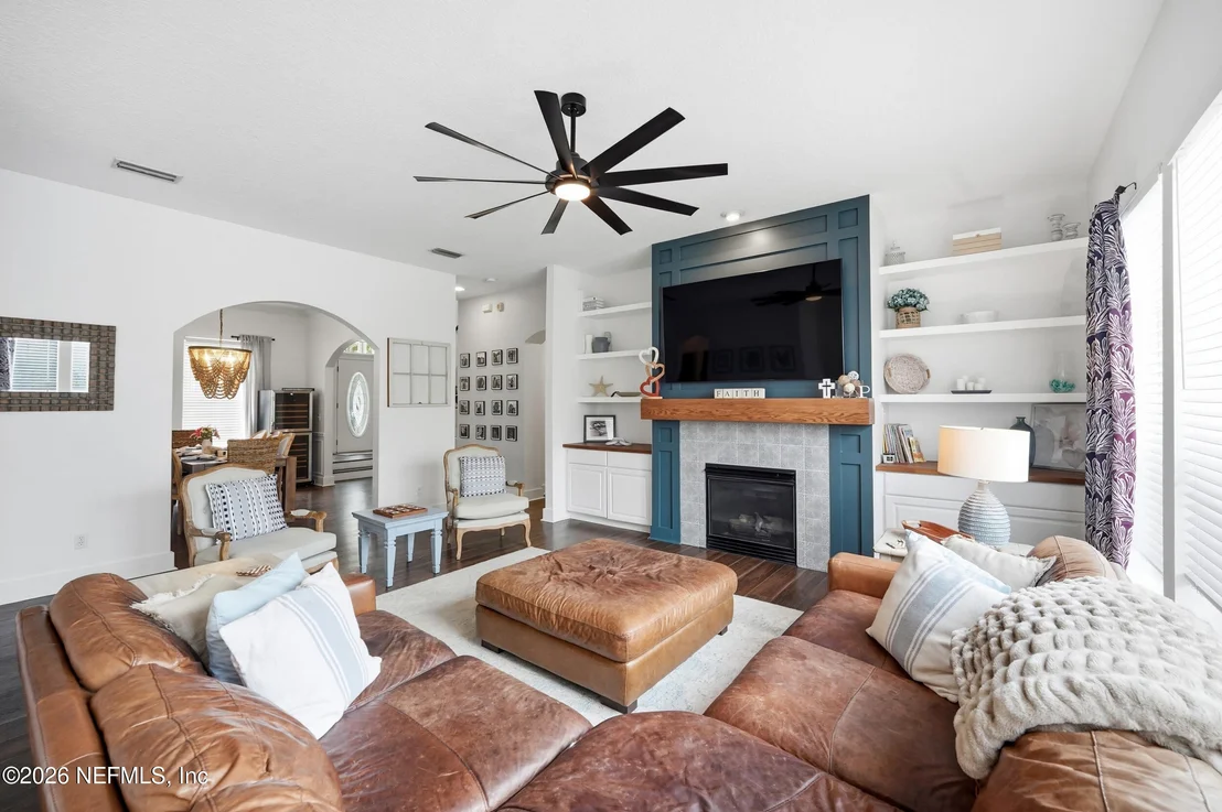 Photo of 1155 EAGLE POINT Drive