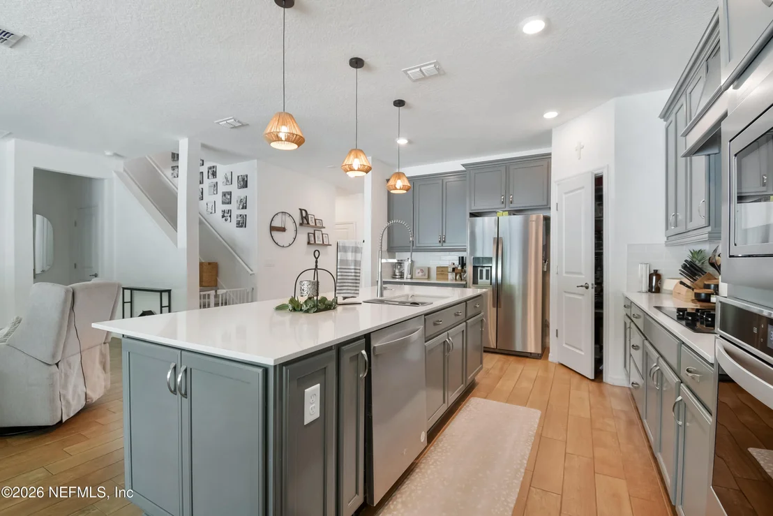 Photo of 133 SHELL CREEK Court