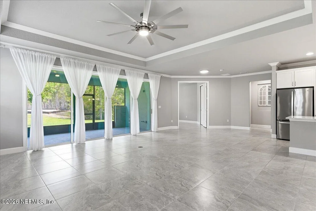 Photo of 205 HEATHERWOOD Court