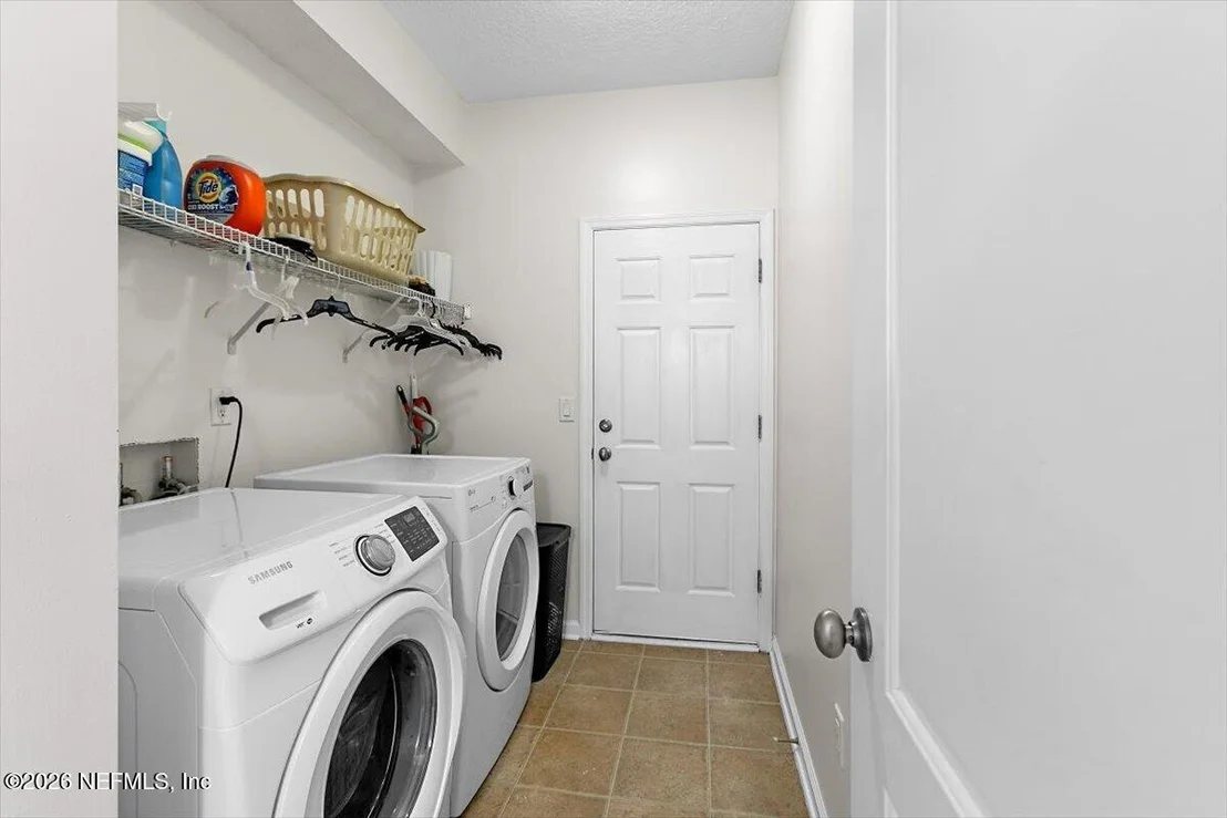 Photo of 5888 WIND CAVE Lane