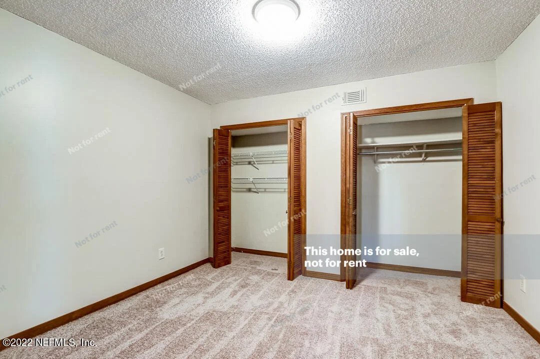 Photo of 4100 HONEYSUCKLE Circle