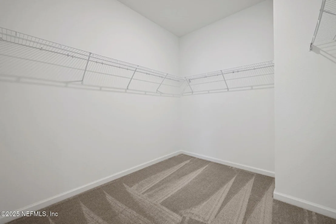 Photo of 744 FARMFIELD Drive