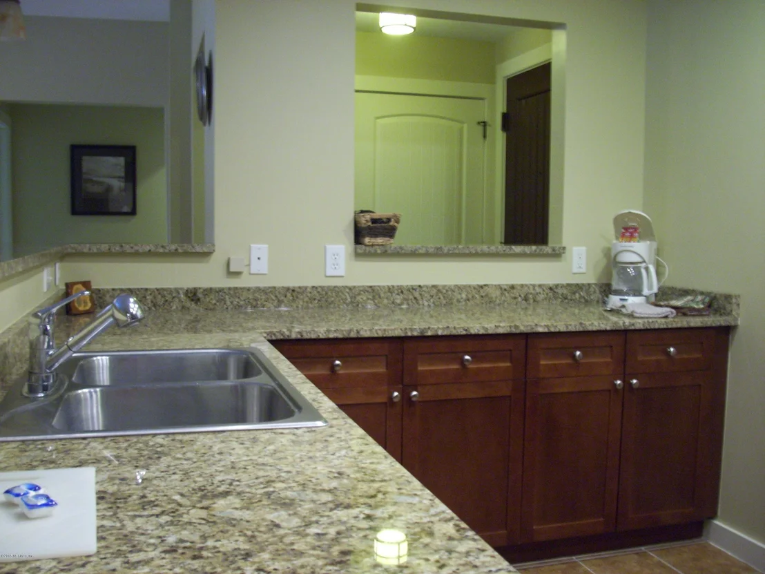 Photo of Unit 111 at 965 REGISTRY Boulevard