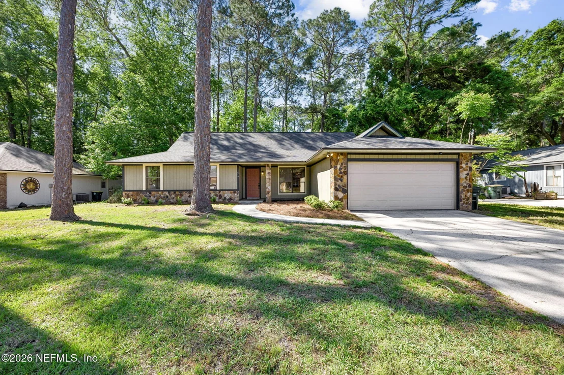 Photo of 1476 RIVERGATE Drive