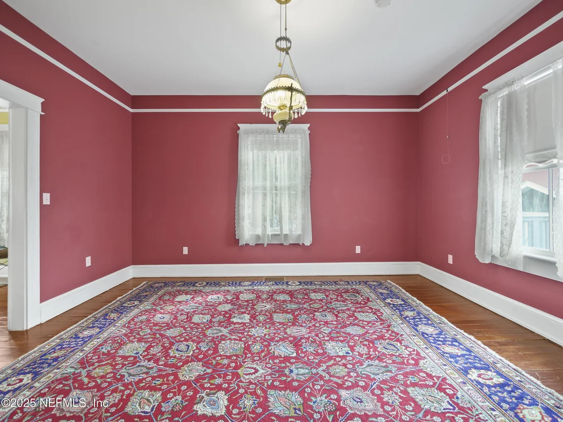 Photo of 66 WEEDEN Street
