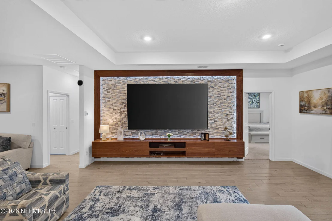 Photo of 1532 LACHLAN Circle