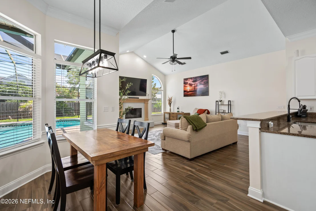 Photo of 1157 ASHMORE Drive