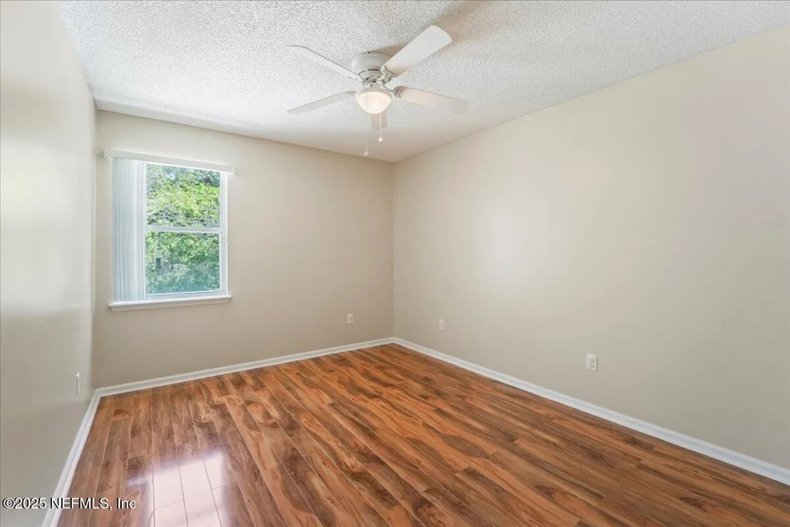 Photo of 4253 EAGLES VIEW Lane