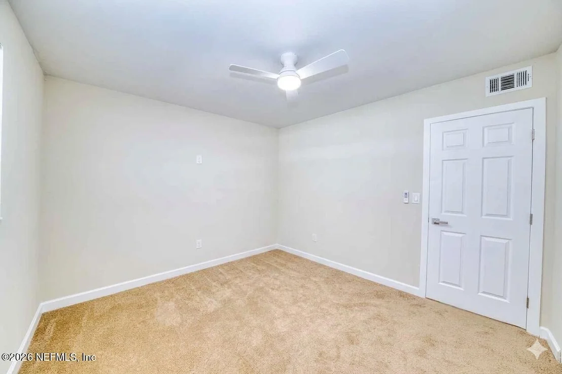 Photo of 2517 PALM Avenue