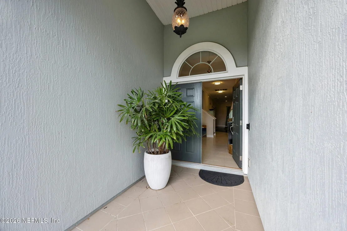 Photo of 276 ELLSWORTH Circle